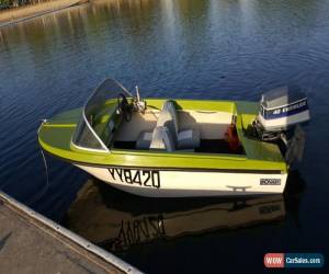 Classic 12 foot MONARK fibreglass family/fishing boat with 40hp gc for Sale