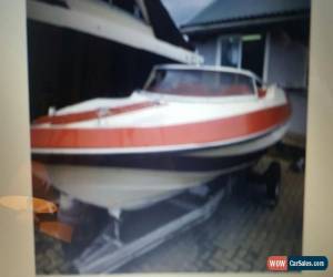 Classic 90hp mercury DATELINE BOUNTY Speedboat and galvanised trailer. 17ft for Sale