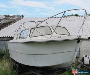 Classic CABIN BOAT NORMAN 18FT PROJECT--- NO ENGINE NO TRAILER for Sale