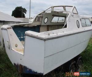 Classic CABIN BOAT NORMAN 18FT PROJECT--- NO ENGINE NO TRAILER for Sale