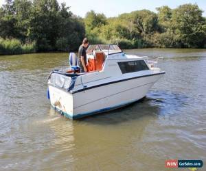 Classic Waveyrider 600, 20ft Boat Inboard Diesel, River Cruiser, Broads Cruiser  for Sale