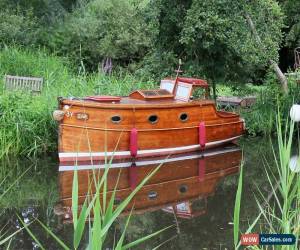 Classic Classic Wooden day launch - Burmese Teak 19ft cruiser Vintage boat - one off for Sale